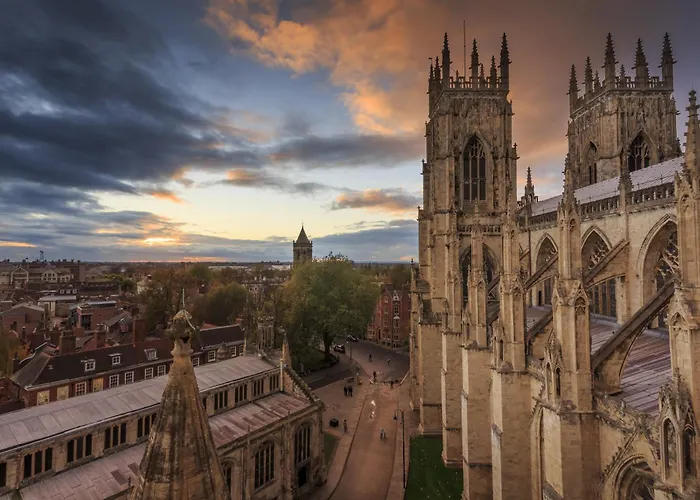 3 Hampden Street Stylish, 2-bed Terrace With Parking - Pass The Keys 度假居 约克