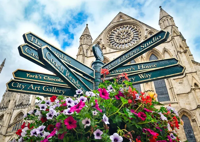 度假居 3 Hampden Street Stylish, 2-bed Terrace With Parking - Pass The Keys