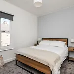3 Hampden Street Stylish, 2-bed Terrace With Parking - Pass The Keys 펜션 요크